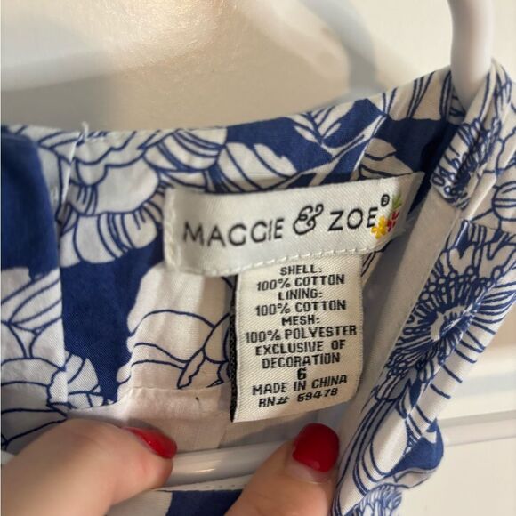 Maggie & Zoe Navy and White Floral Dress & grey dress size 6 girls EUC BUNDLE - Picture 3 of 7